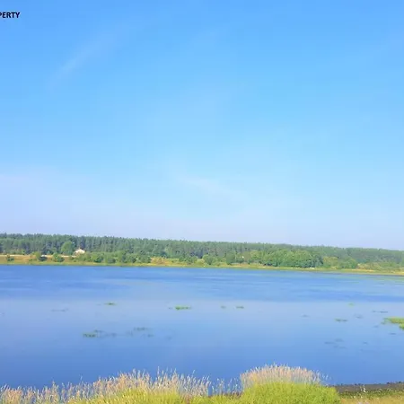 Family Garden House With Free Private Parking & Playground *