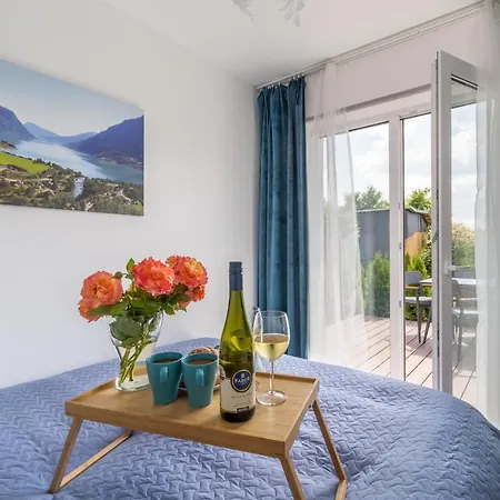 Σπίτι διακοπών Family Garden House With Free Private Parking & Playground Ρίγα