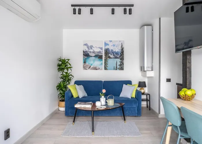 Family Garden House With Free Private Parking & Playground * Riga