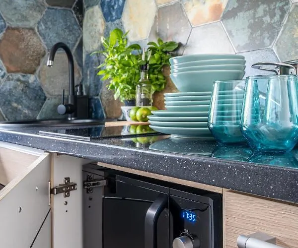 Family Garden House With Free Private Parking & Playground * Riga